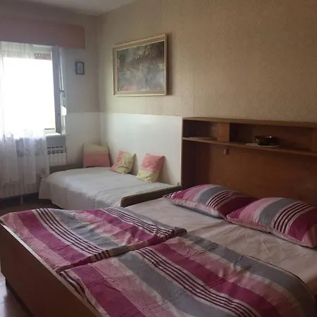 With Parking Space - 20720 Crikvenica